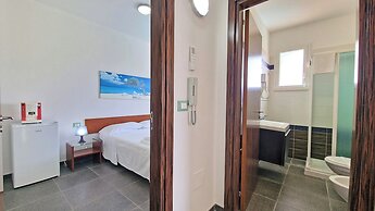 Maris Inn