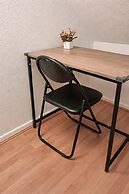 2 Bed Home - Parking for 2, Wifi & Garden