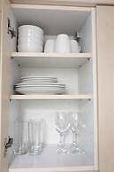 2 Bed Home - Parking for 2, Wifi & Garden