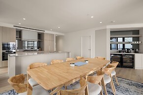 Yves Residences - 2204
