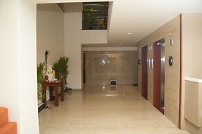 Mastiff Hotel Crystara, Jalgaon