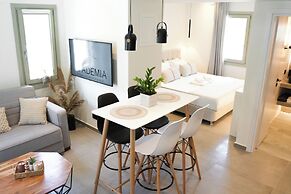 APADEMIA SKYROS