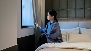 Loop Seoul Hotel Retreat By Anook Hongdae