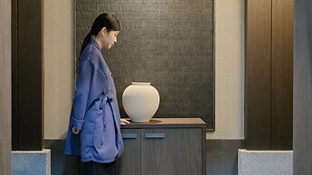 Loop Seoul Hotel Retreat By Anook Hongdae