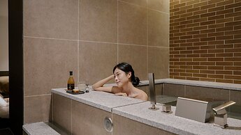 Loop Seoul Hotel Retreat By Anook Hongdae
