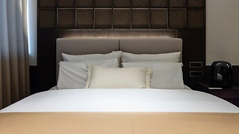 Loop Seoul Hotel Retreat By Anook Hongdae