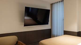 Loop Seoul Hotel Retreat By Anook Hongdae