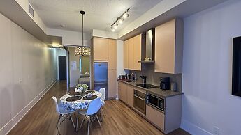 Avelis Downtown Hotel and Suites