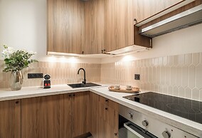 1523 Verneuil