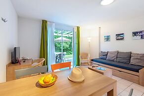 Duplex Cottage With Pool for 4