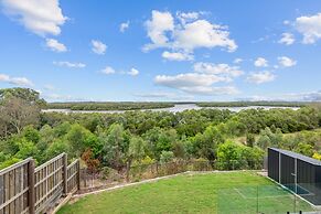 Brand New Riverfront Home, Pool and Sunrise Views