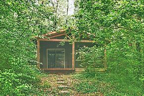 Cottage With Heated Pool in Monclar