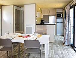 6 Guest Cottage With Pool & Terrace