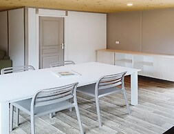 6 Guest Cottage With Pool & Terrace