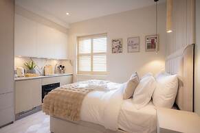 108 Shirland Road