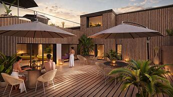 Delta Open Air Resort