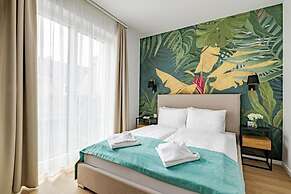 D52 Apartment Hotel