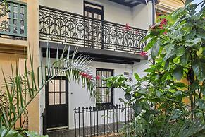 Bright 2 Bed House in Surry Hills
