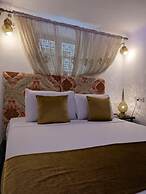 Riad Jnane Fes Medina & Luxury Palace