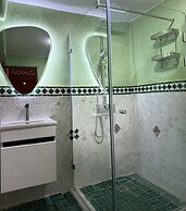 Riad Jnane Fes Medina & Luxury Palace