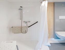 2-bedroom Family Cottage in Malansac