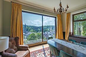 Elegant Castle for 12 Guests