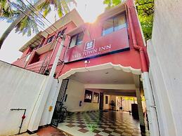 Yals town inn