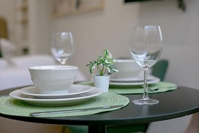 Lindenstone Apartments