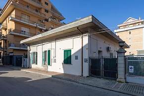 Stefania Flat - 5 minuti dalla spiaggia