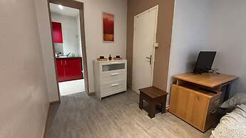 Petit Rez-de-chauss e du th tre