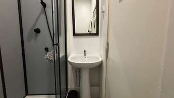 Petit Rez-de-chauss e du th tre