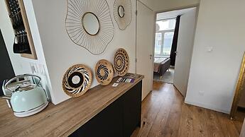 Elegant Apartment in a Luxury Residence