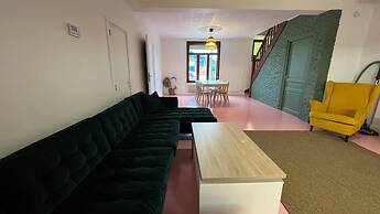 Maison 5 Chambres et Parking Gratuit