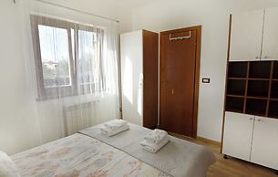 Flat With Shared Pool in Fiorini