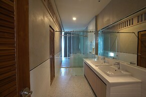 Koh Talu On Shore Resort by Koko