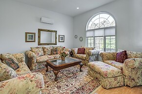 3 Mi to Acadia NP: Spacious Group Getaway!