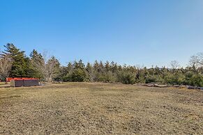 3 Mi to Acadia NP: Spacious Group Getaway!