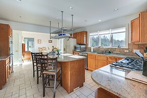 3 Mi to Acadia NP: Spacious Group Getaway!