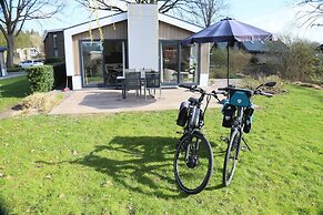 Chalet in Biddinghuizen, Pool Facilities