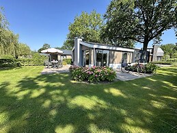 Chalet in Biddinghuizen, Pool Facilities