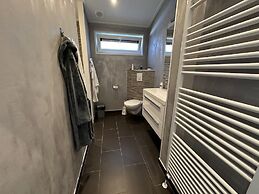 Chalet in Biddinghuizen, Pool Facilities