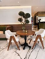 L'ADRESSE HOTEL