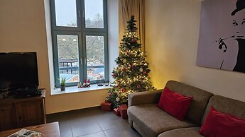 Spacious Durbuy Apartment for 6