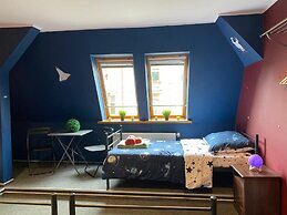 Hostel Galaxy