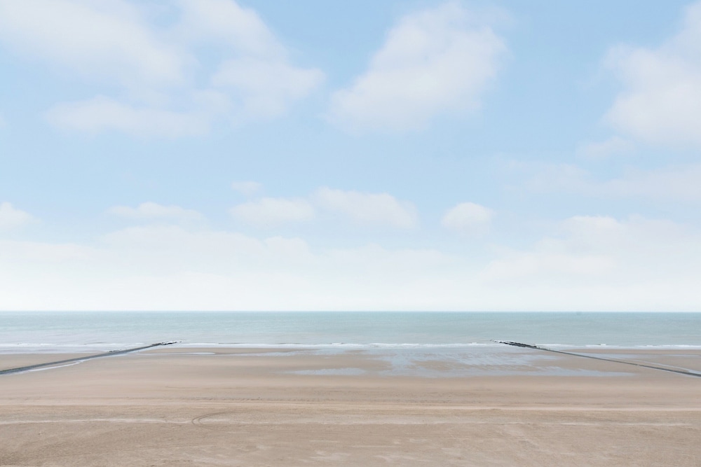 Apartment in Middelkerke, Beach Views