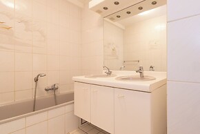 Apartment in Middelkerke, Beach Views
