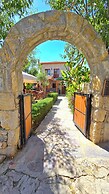 Feli Eski Datca Adult Only +9