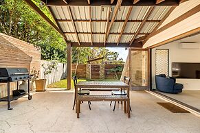 Palm Beach Escape Steps From Sand