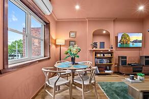 Stylish 1 Bed Apartment in East Melbourne