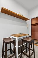Stylish 1 Bed Apartment in East Melbourne